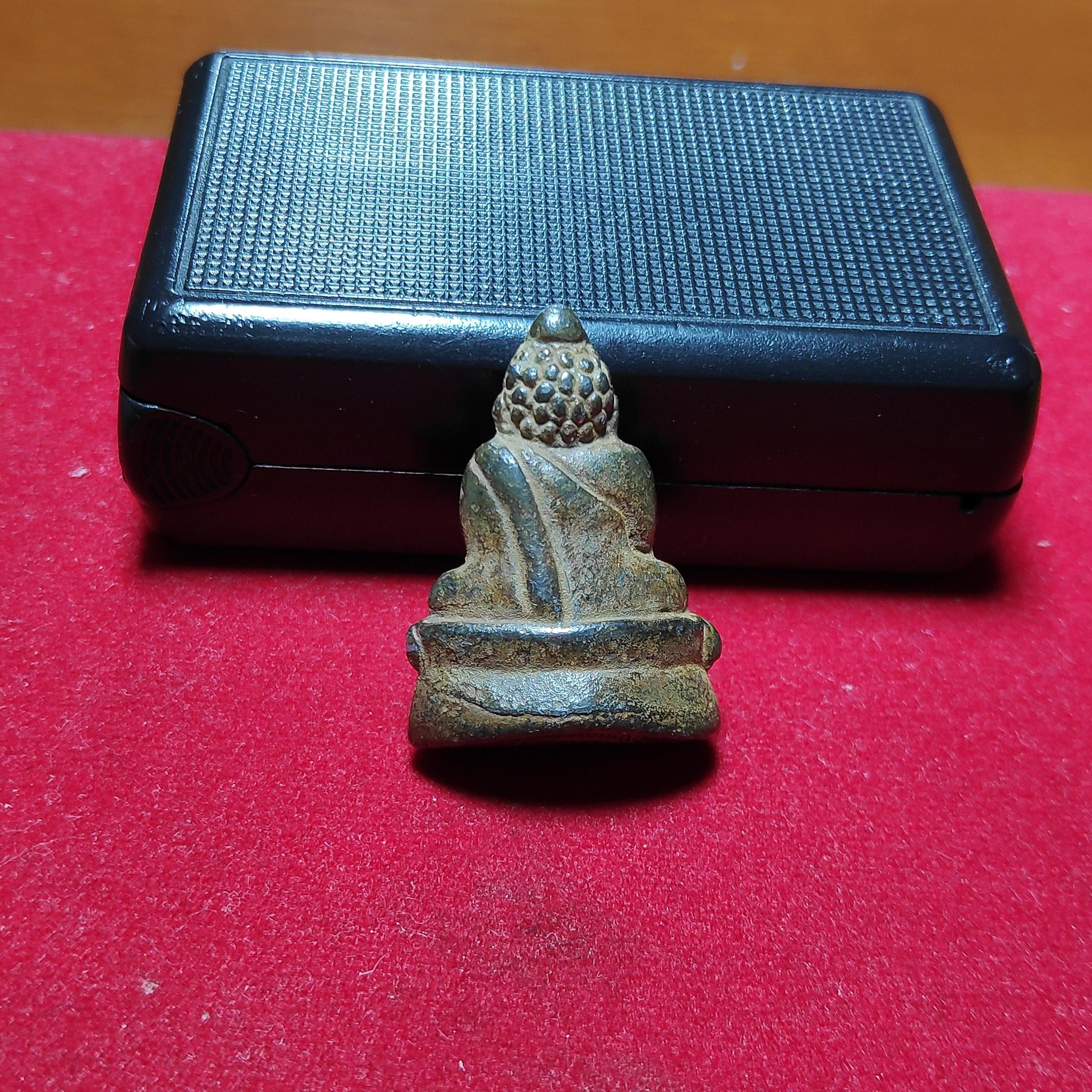 รูปหล่อพระชัยวัฒน์หลวงปู่บุญวัดกลางบางเเก้วพิมพ์ต้อเนื้อตะกั่ว