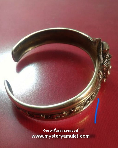 กำไลพ่อแก่ เนื้ออัลปาก้า ครูบากฤษณะ สำนักสงฆ์เวฬุวัณ จ.นครราชสีมา ค้าขายมีแต่กำไร