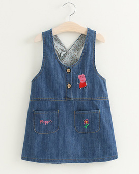 เอี๊ยมกระโปรงเด็ก Size 100