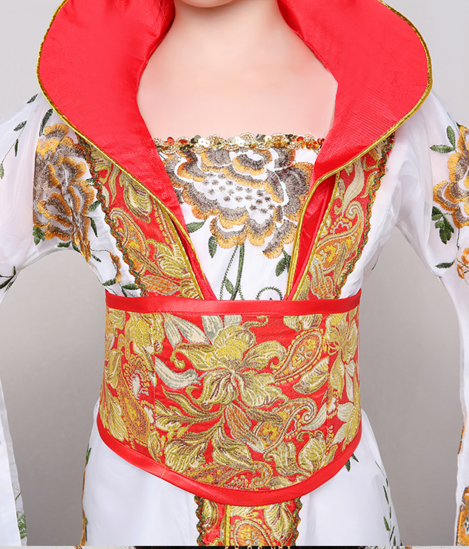 ชุดองค์หญิงราชวงศ์ถัง สีขาว. รหัสFIN 158 สินค้าพร้อมส่ง