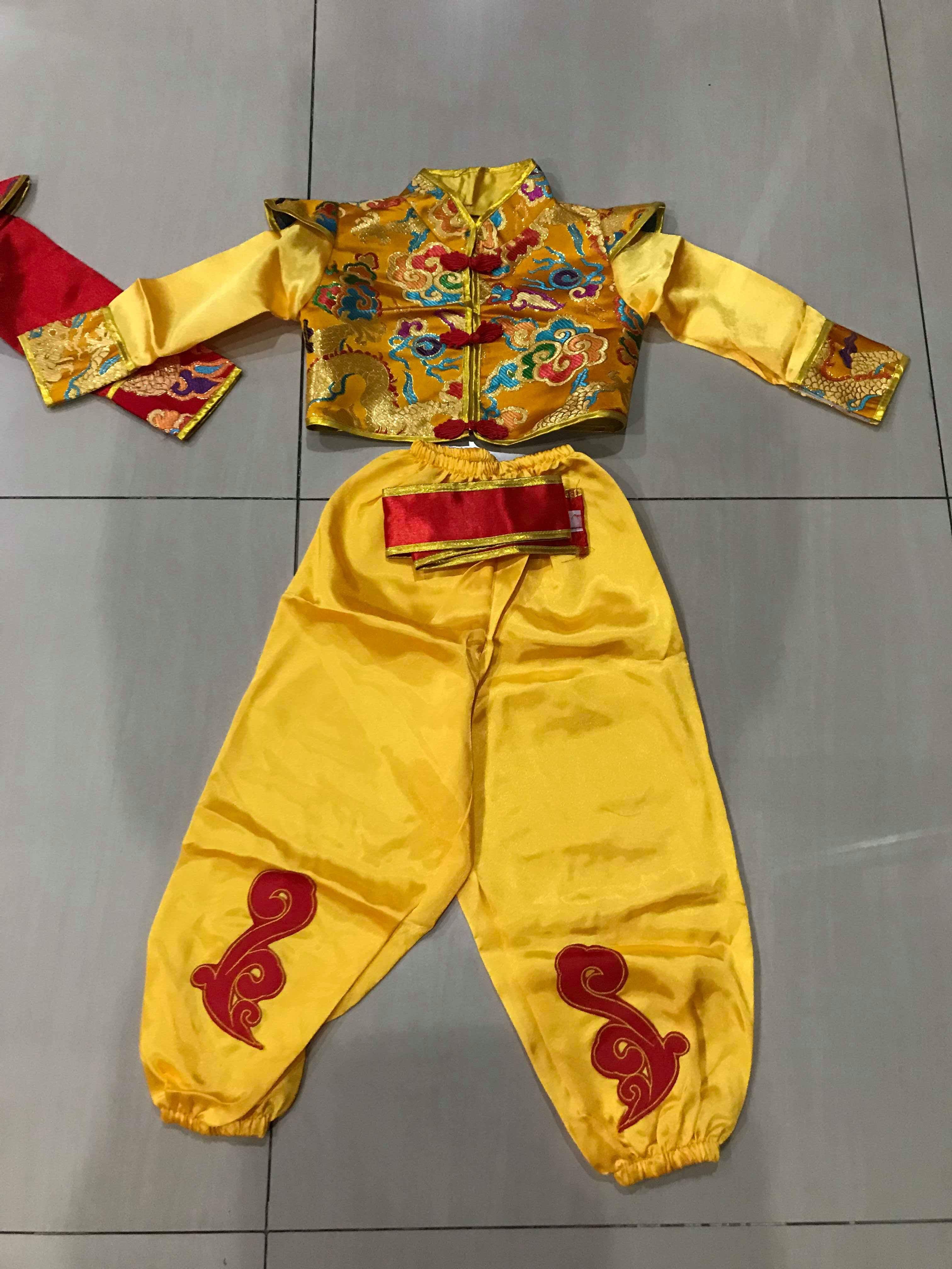 ชุดเต้นเด็กชายแขนยาวสีเหลืองรหัส PR 45