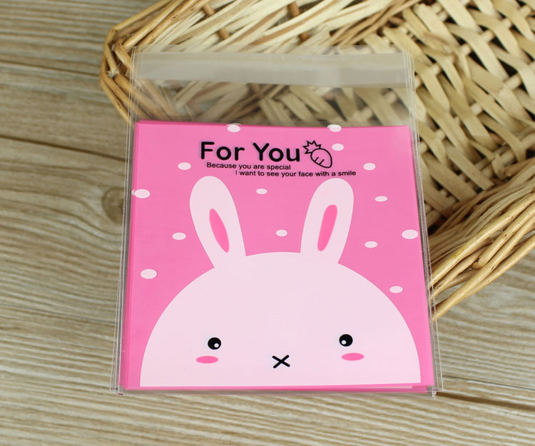 ล้างสต็อก//ถุงคุกกี้ แถบกาว 7x7 ลายกระต่ายขาว พื้นชมพู แพ็ค 100 ใบ