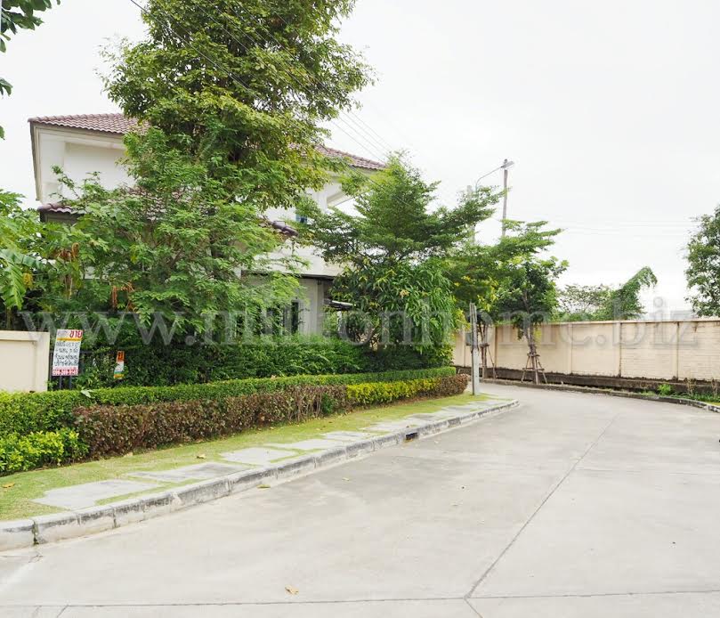 ขายบ้านเดี่ยว ม.สราญสิริ ท่าข้าม-พระราม2 แปลงหัวมุมซอยแรกของโครงการ