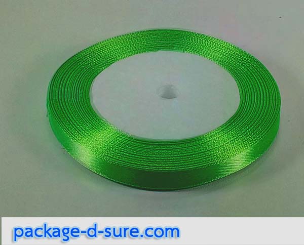 ริบบิ้นกึ่งพลาสติก หน้ากว้าง 1 cm ยาว 23-25 m สีเขียวใบตองอ่อน