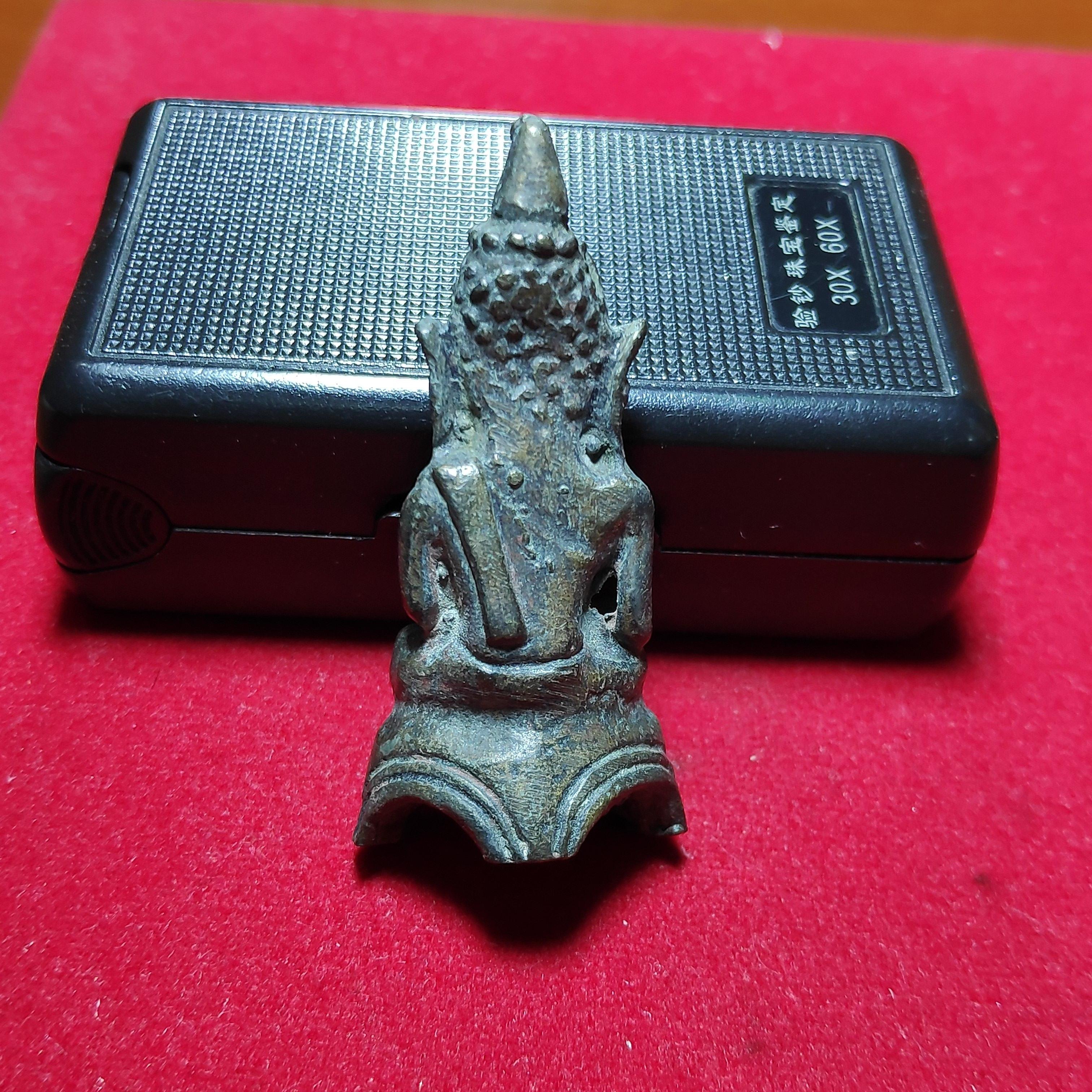 รูปหล่อพระสามขาสมัยอยุธยาฐานอุดดินไทยเนื้อสัมฤทธิ์