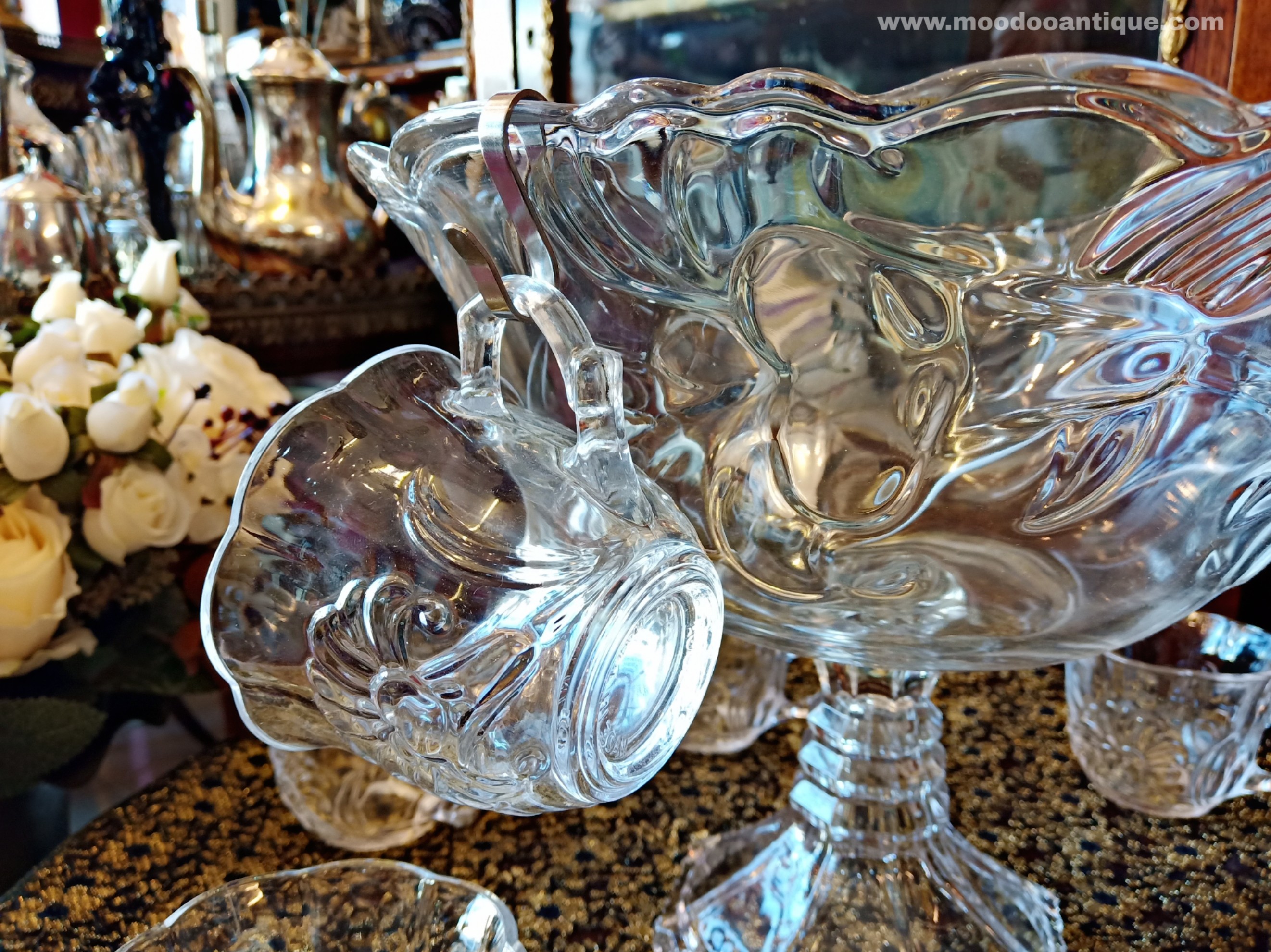 โถคริสตัล SOGA JAPAN CONTEMPORARY GLASS COLLECTION