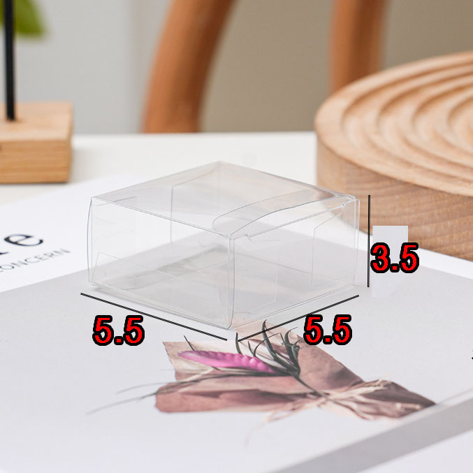 กล่องมาการองใส่ 1 ชิ้น 5.5 x 5.5 + 3.5 พลาสติกใส แพค 5 ใบ