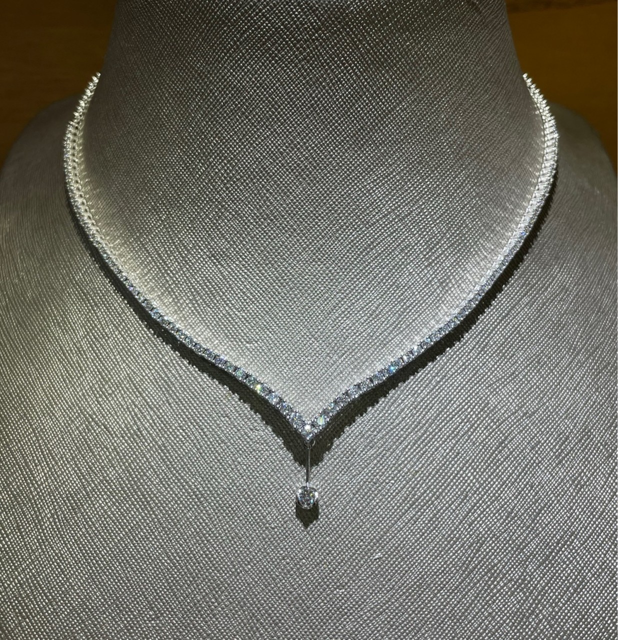 สร้อยคอเพชรแท้ น้ำหนักรวม 3.38 cts