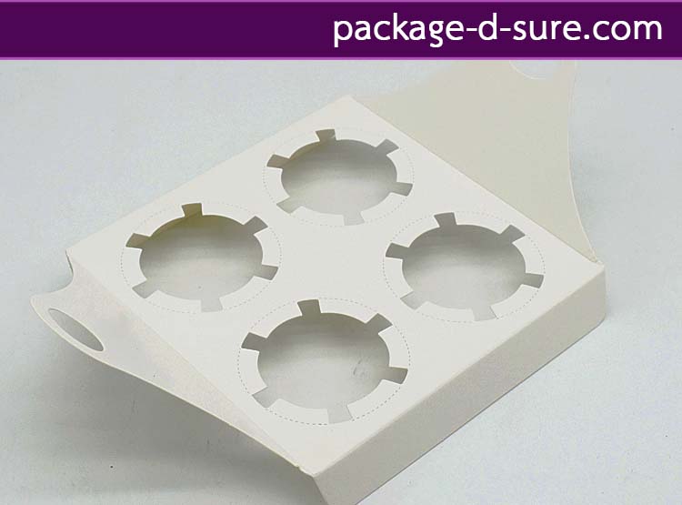 กล่องหูหิ้วคัพเค้ก 4 ชิ้น 15.5x15.5x10 สีฟ้าลายชมพู