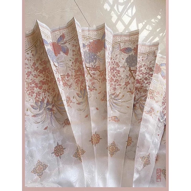 กระโปรงหม่าเมี่ยนยาว สีขาวชมพู รหัส 358