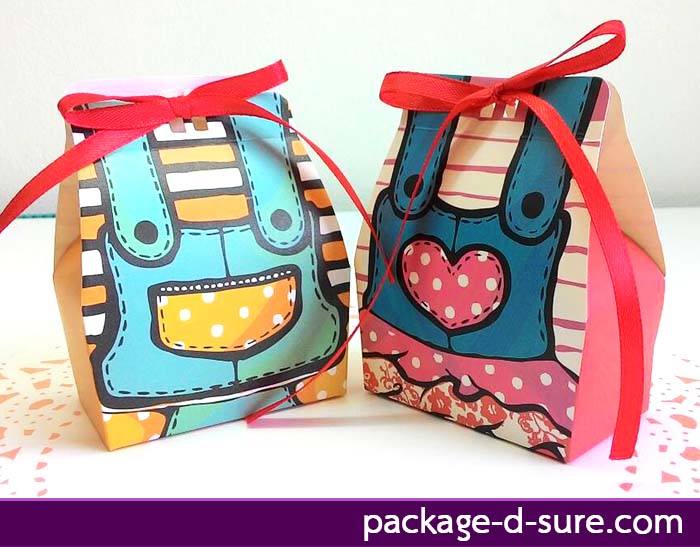 กล่องใส่ของชำร่วย ผูกโบว์ด้านหน้า 4.5x7x4.2 ลายเสื้อเอี้ยม ลายทาง