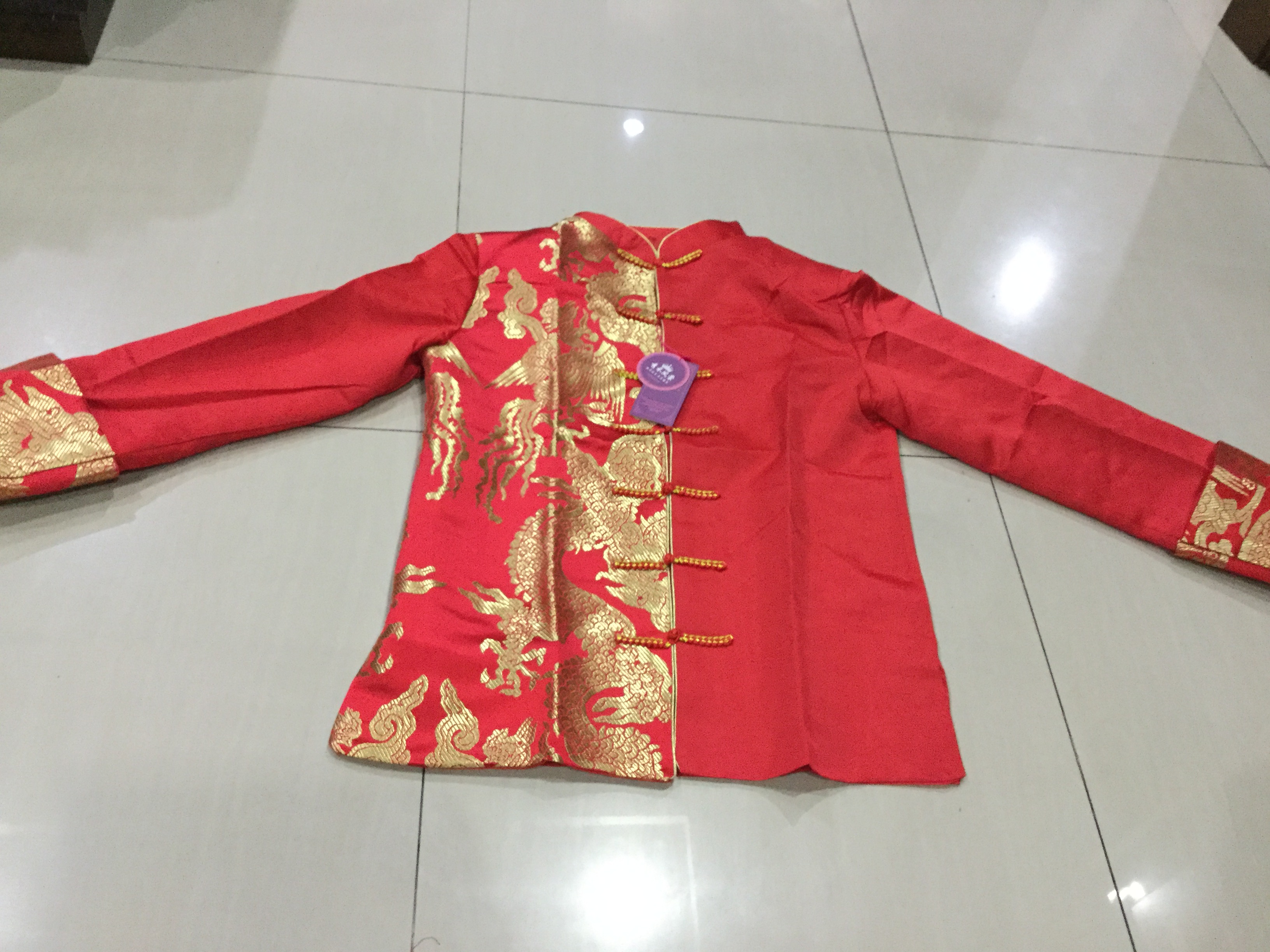 เสื้อจีนผู้ชายสีแดงลายมังกร สีทอง ZH135