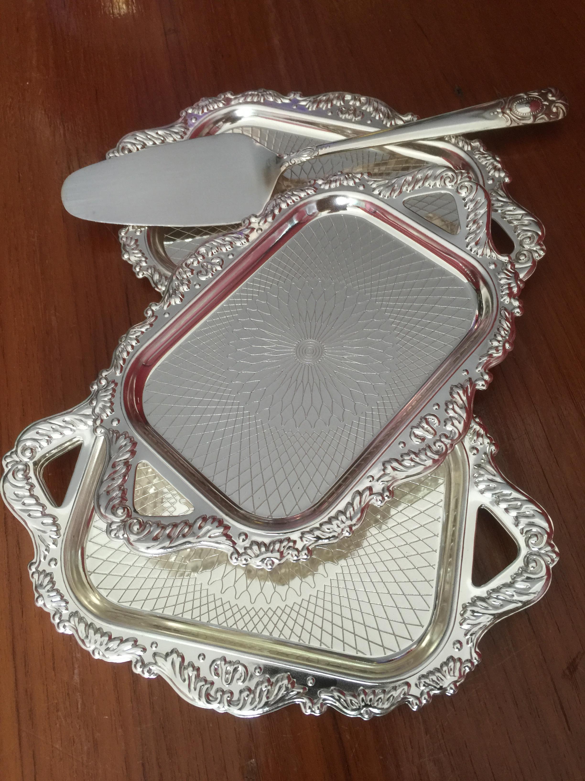 จานแบ่งขนมสแตนเลส