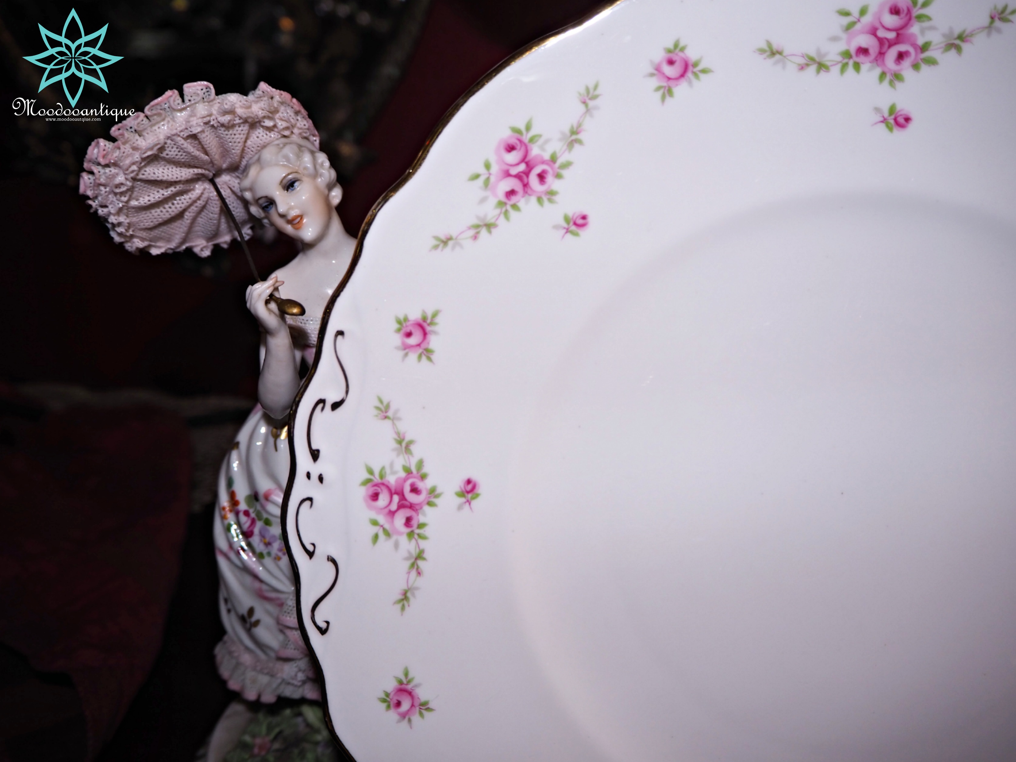 จาน แบรนด์ FINE BONE CHINA Royal Osborne MADE IN ENGLAND