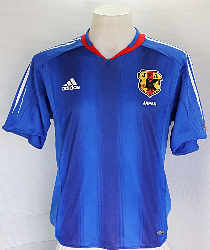 เสื้อฟุตบอล ADIDAS AFC Asian Cup 2004 ทีมชาติญี่ปุ่น ไซส์ S รอบอก 40 นึ้ว