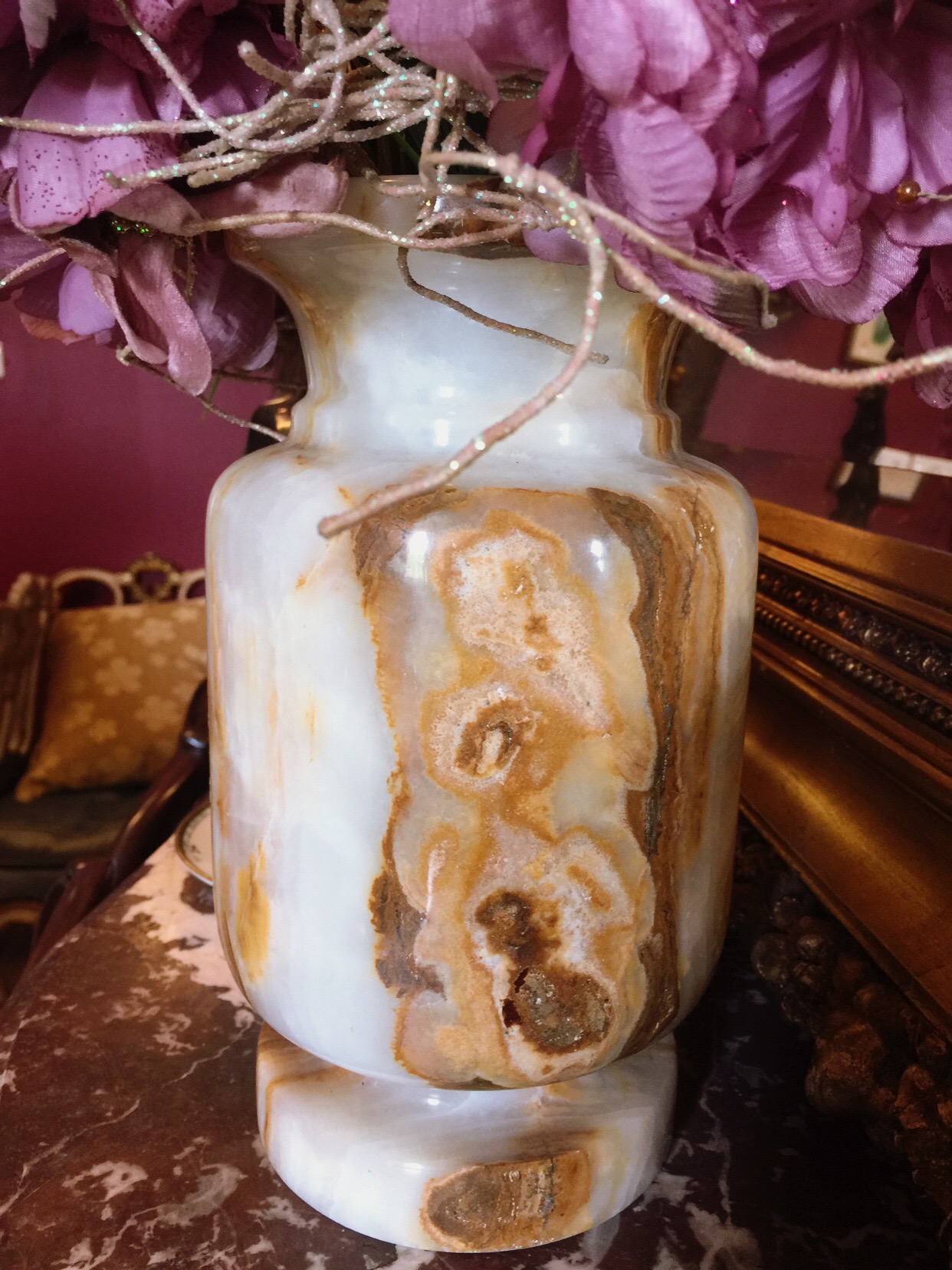 แจกันหินอ่อน