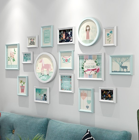 ชุดกรอบรูปติดผนัง Peony light blue กรอบรูปไม้ 14 ชิ้นพร้อมภาพตามแบบ + รูปแคนวาส 2 ชิ้นและวัสดุติดตั้ง