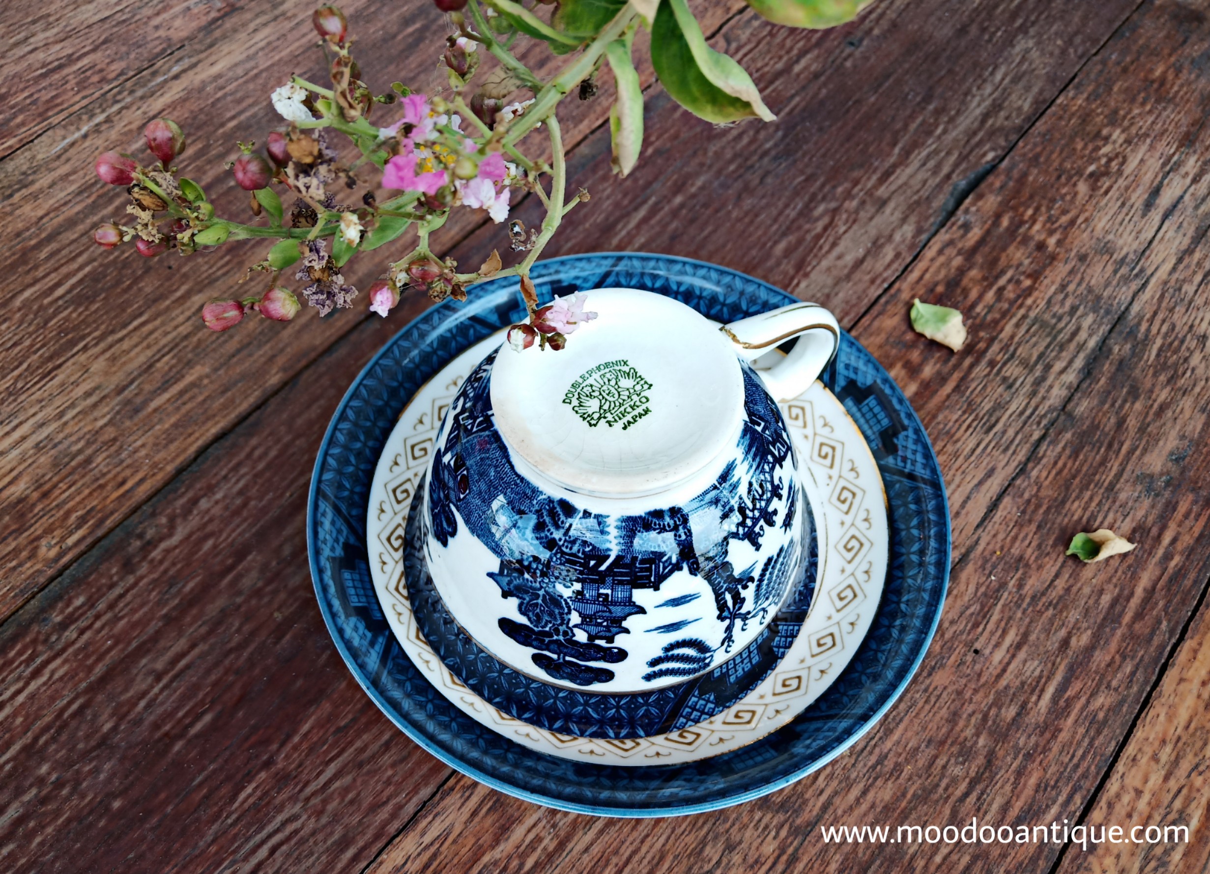 DOUBLE PHOENIX NIKKO