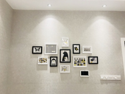 ชุดกรอบรูปติดผนัง Black&White11 (Bear&Bird) กรอบรูปไม้สีขาวดำ11 ชิ้น พร้อมภาพตามแบบและวัสดุติดตั้ง