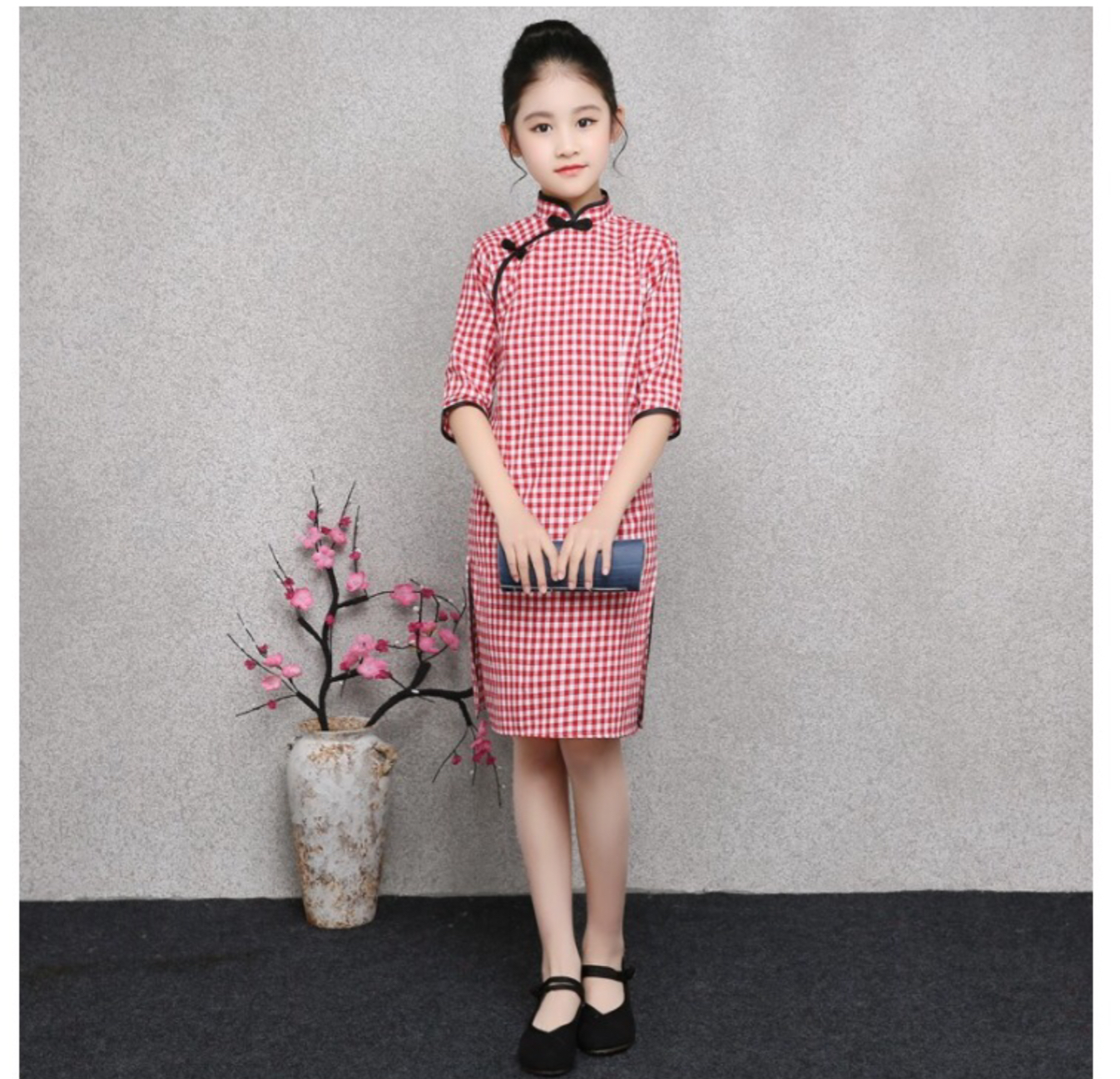 เดรสลายสก๊อตสีแดง. ผ้าฝ้าย รหัส VV 51 สินค้าพร้อมส่ง