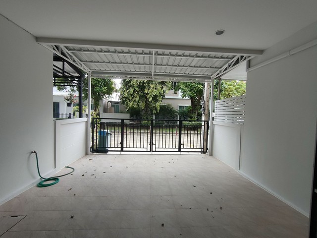 (MH0048) ขายพร้อมผู้เช่าทาวน์โฮม 3 ชั้น ม.วิสต้า ปาร์ค พระราม 2 Renovate ใหม่
