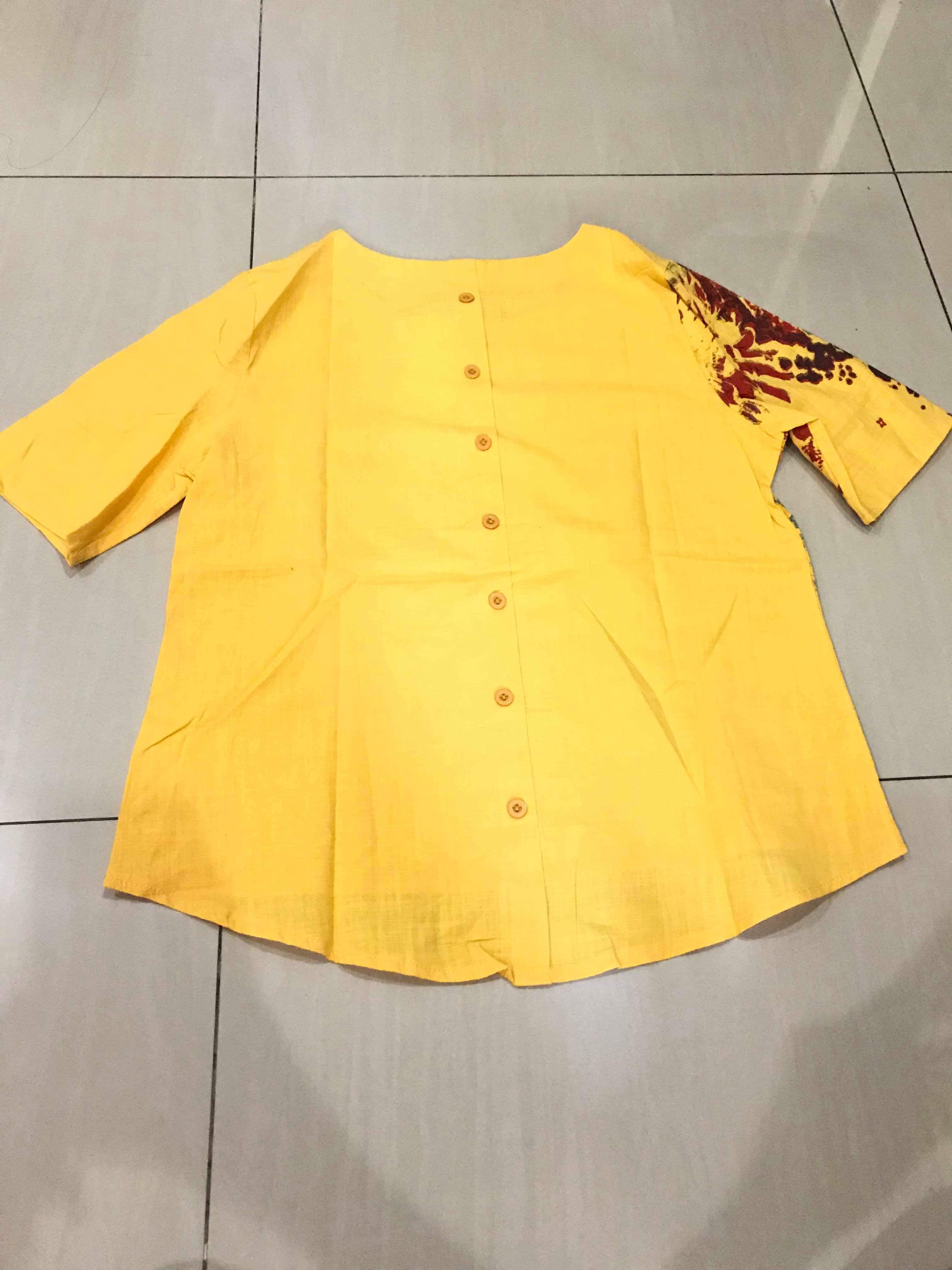 เสื้อผ้าฝ้าย แบบสวมหัว สีเหลืองลายสกรีน รหัส HM 28สินค้าพร้อมส่ง