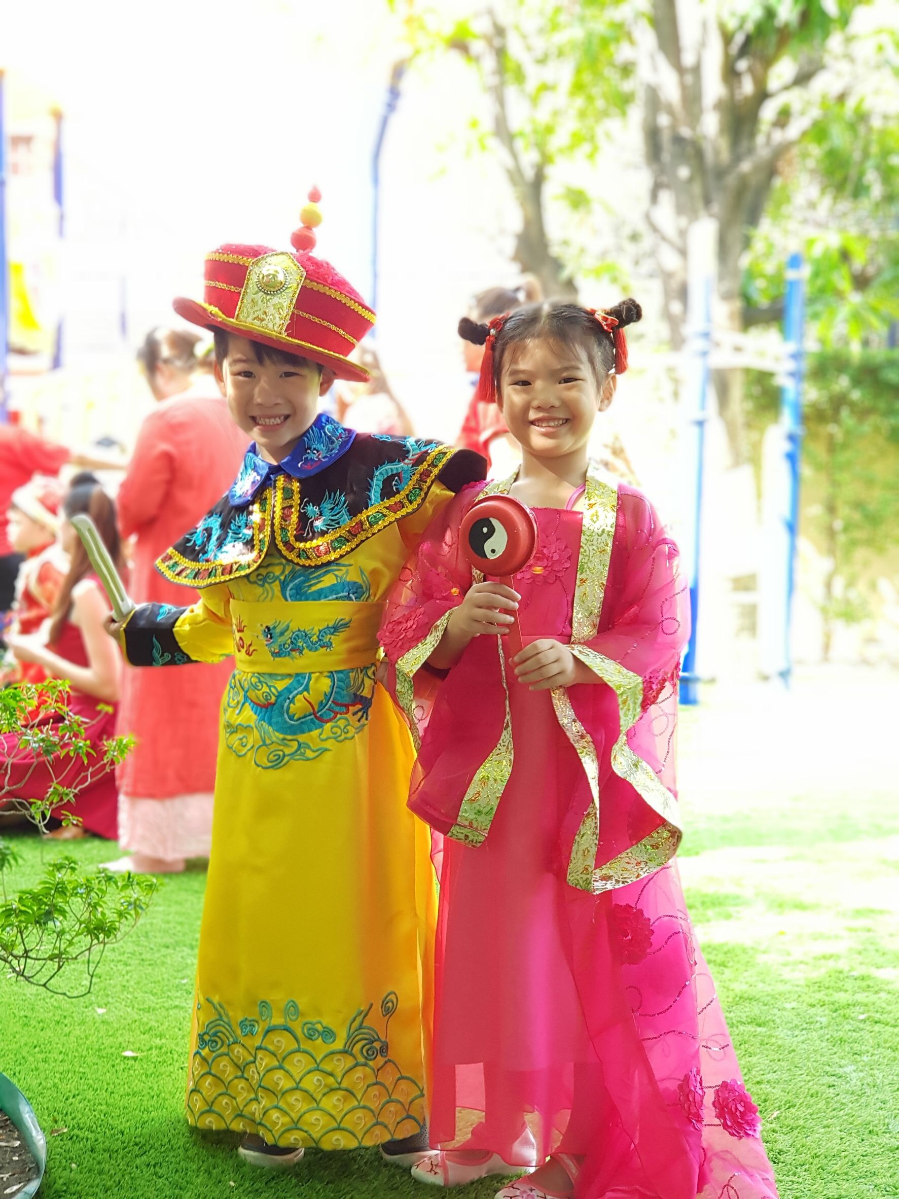 ชุดฮ่องเต้น้อย สีเหลืองลายปัก รหัสX135 สินค้าพร้อมส่ง