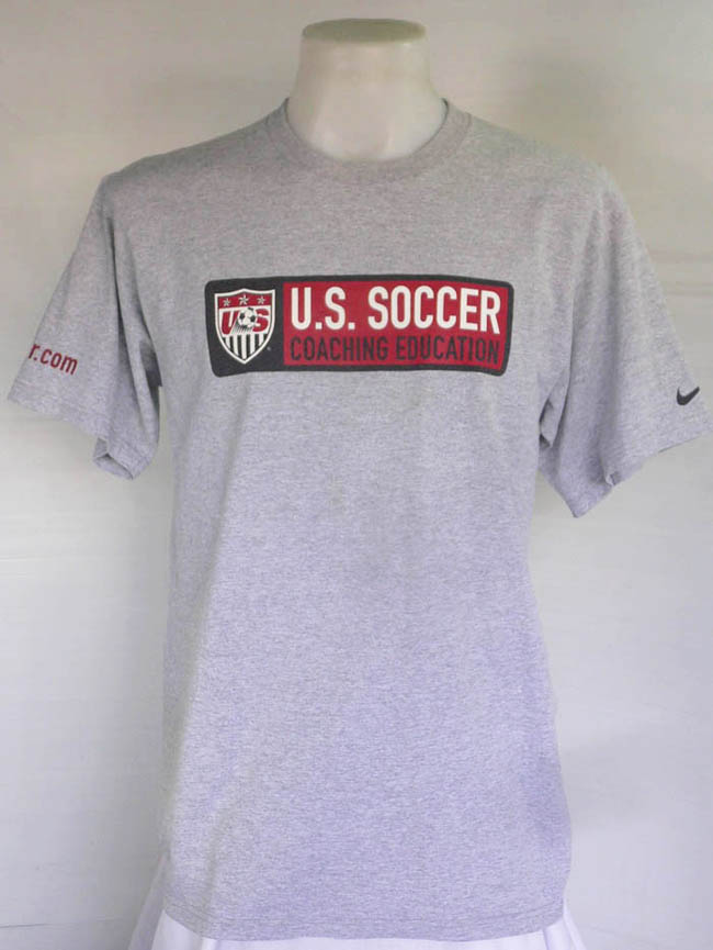 เสื้อยืดฟุตบอล NIKE U.S.SOCCER ไซส์ M รอบอก 42 นิ้ว