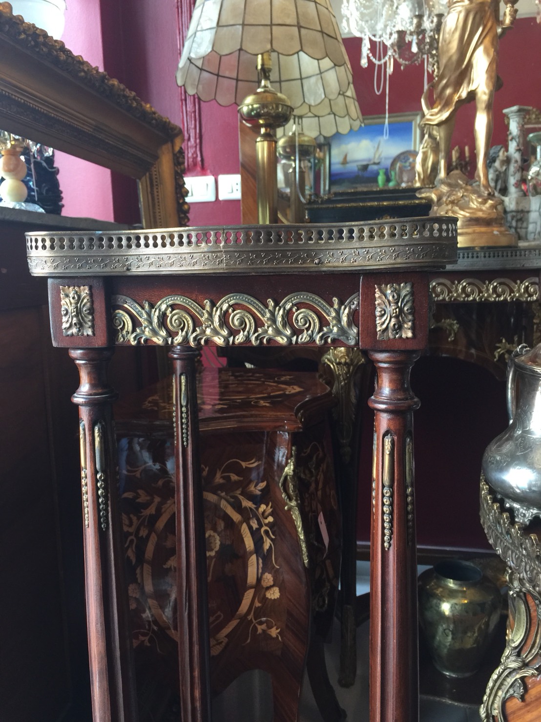 ขายแล้ว Pair 19 th Century French Mahogany Marble top lamp table