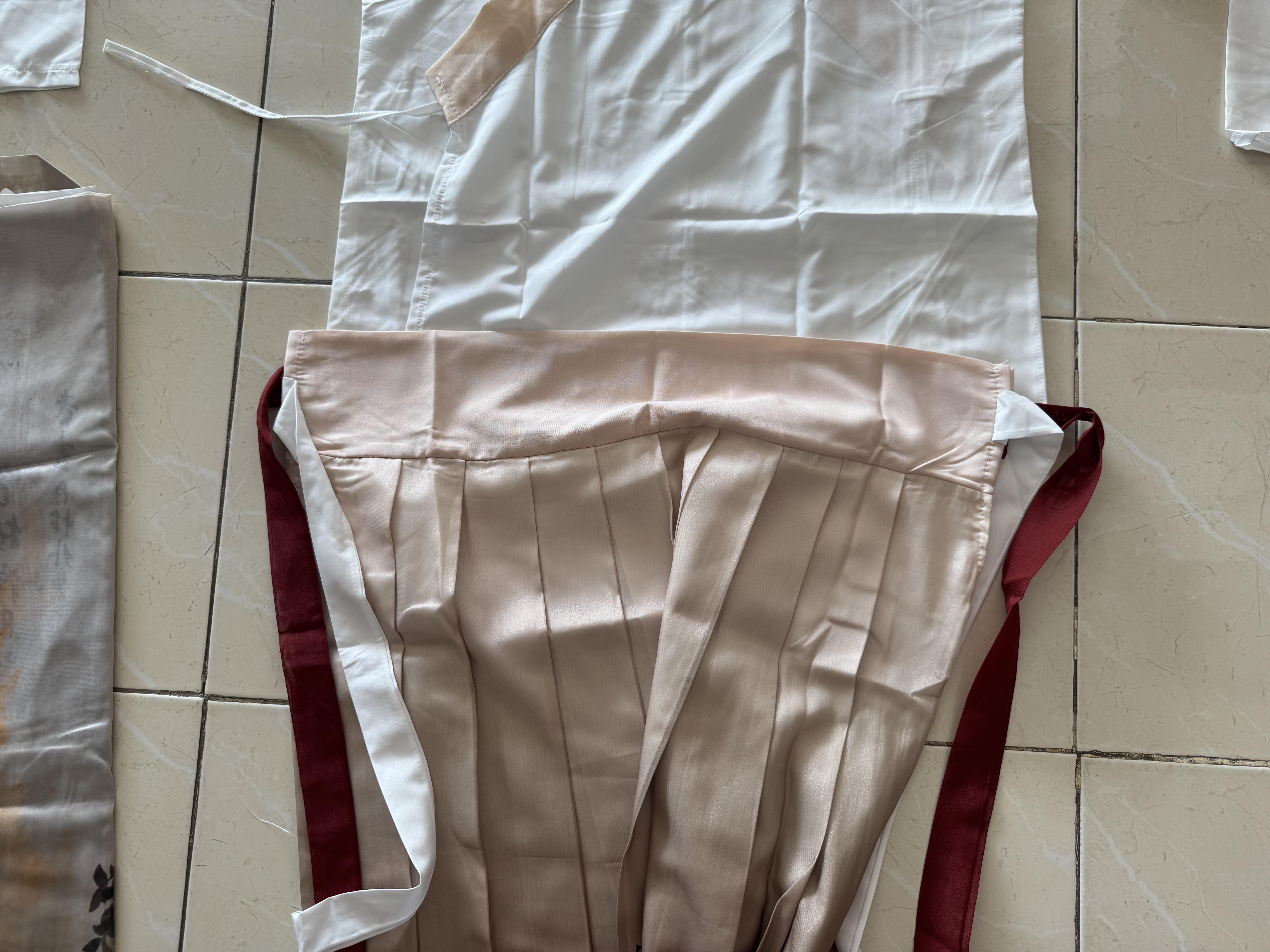 ชุดฮั่นสีน้ำตาล