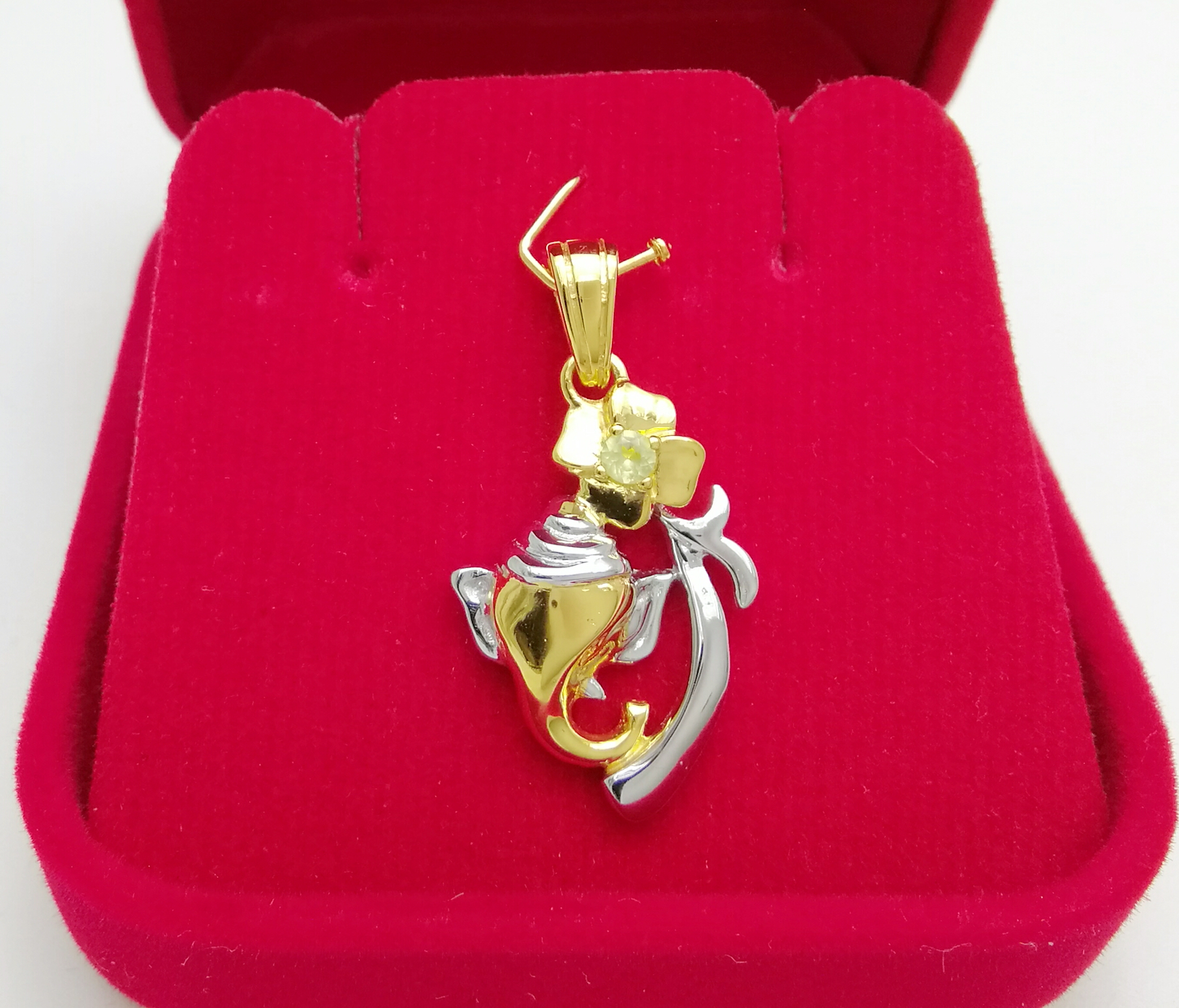 จี้เศียรพระพิฆเณศทัดดอกชบา เงินแท้ 925 ประดับพลอยประจำวันเกิดแท้