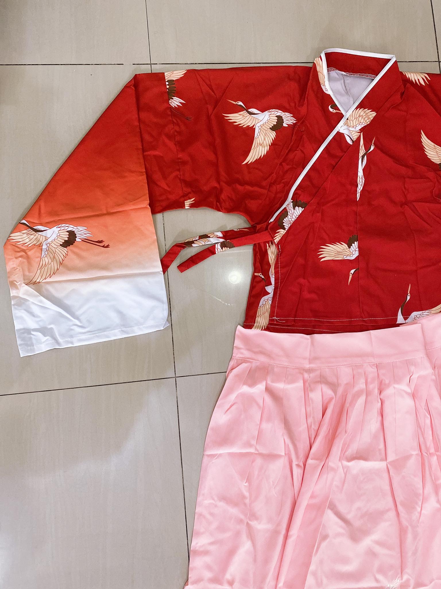 ชุดHUNFU รหัส TYD 54 สีไวท์แดง