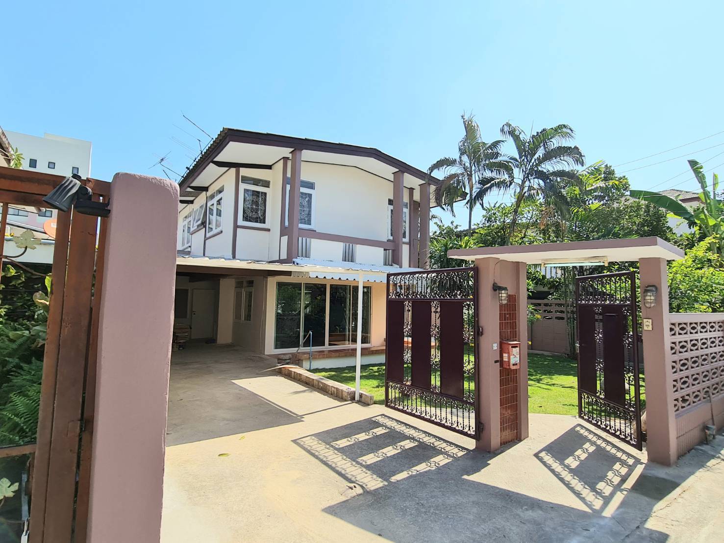 (MH0085) ให้เช่าบ้านเดี่ยว 2 ชั้น ม.เสรี รามคำแหง บ้าน Renovate ใหม่สวนสวยร่มรื่น