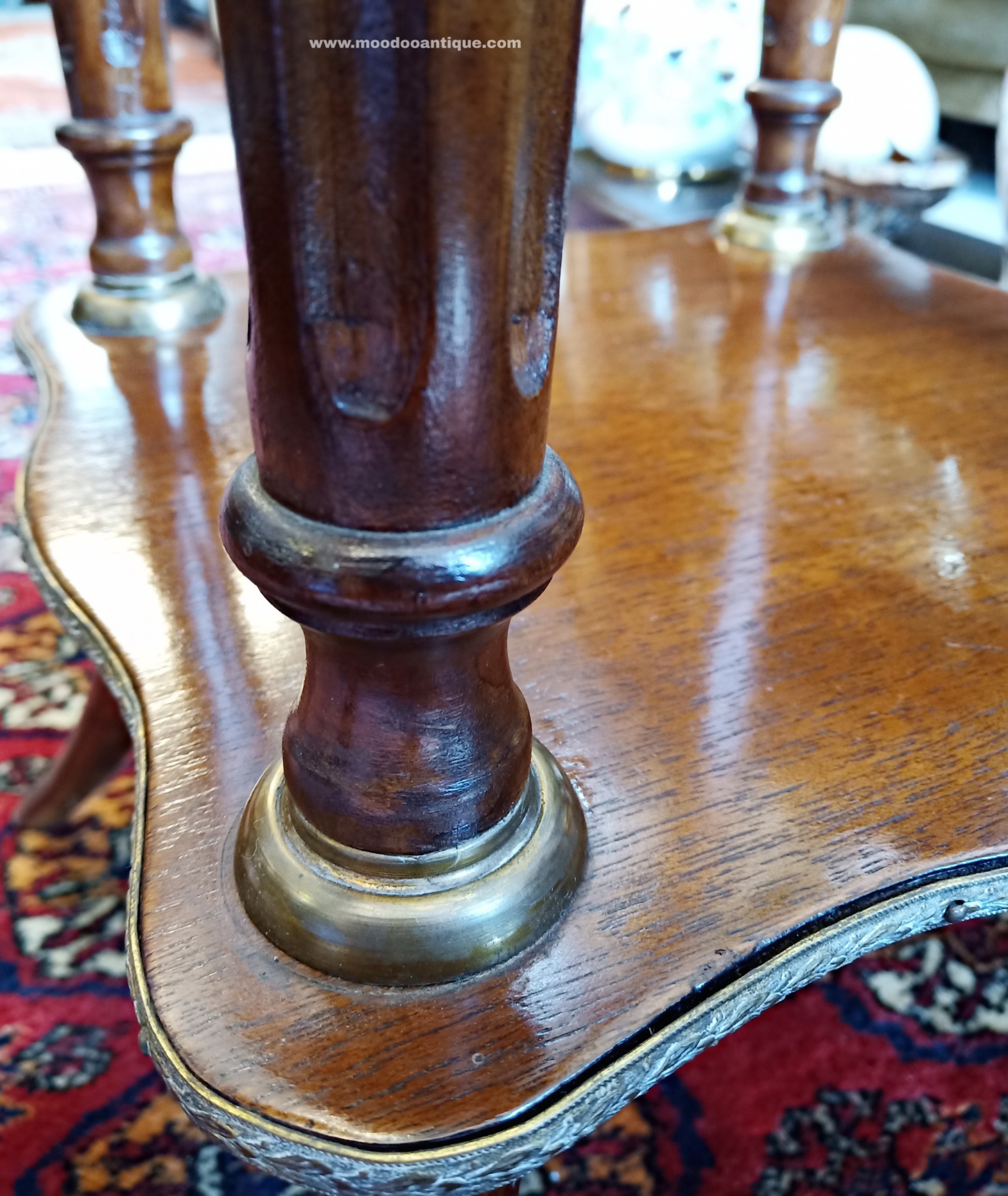 ขายแล้ว Pair 19 th Century French Mahogany Marble top lamp table