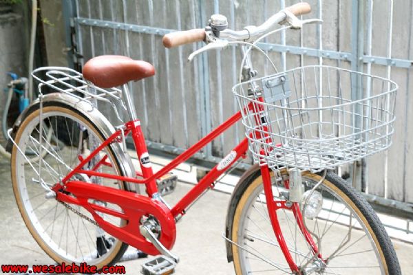 จักรยานแม่บ้าน ทรงผ่าหวาย Frisch