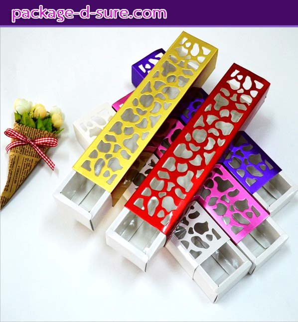 โปรโมชั่น//กล่องมาการองยาว แยก 2 ชิ้น ลายฉลุ 5.7x25.7x3.7 สีทอง