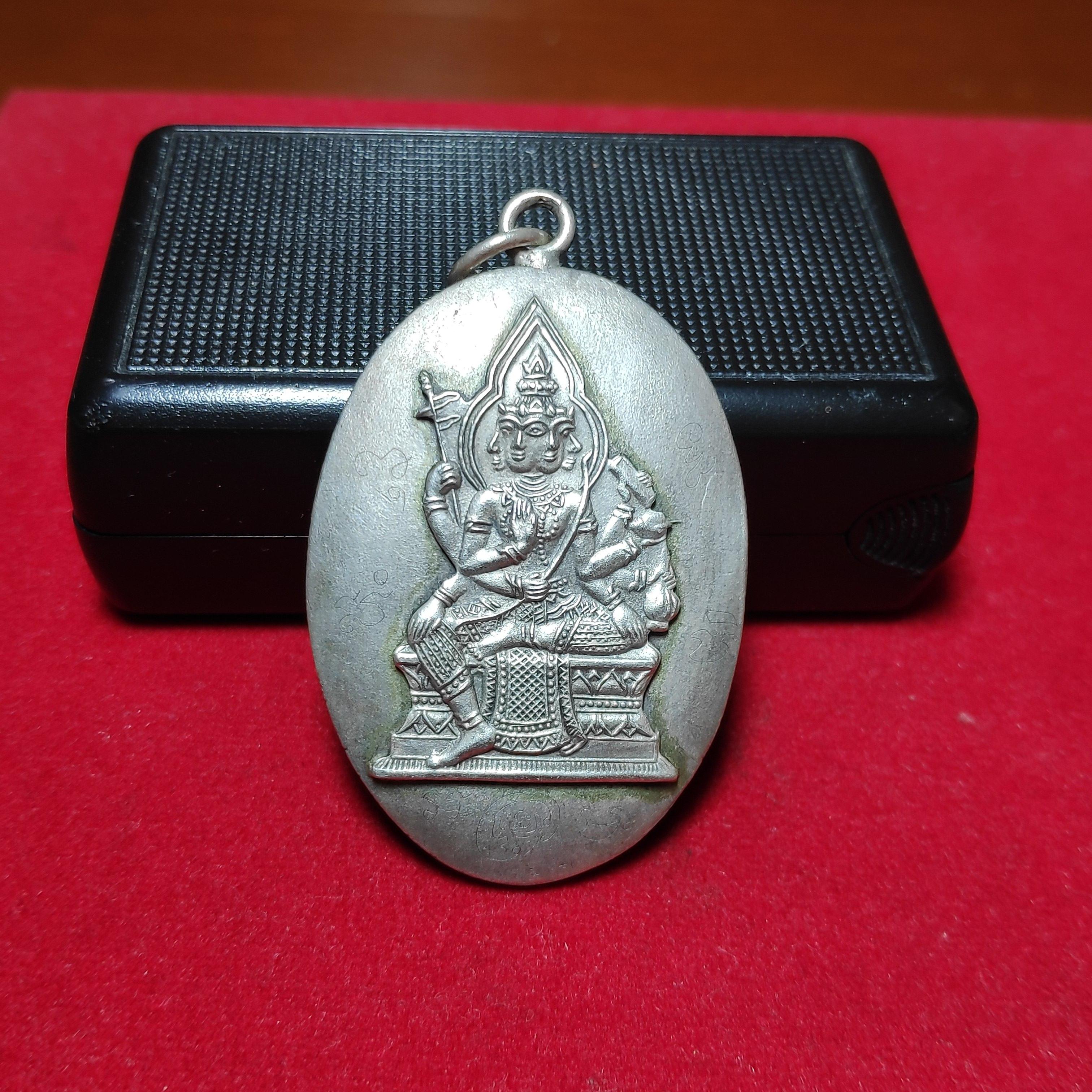 เหรียญรูปไข่พระพรหมสี่หน้าอาจารย์เฮงไพรวัลย์เนื้อเงินปี2472