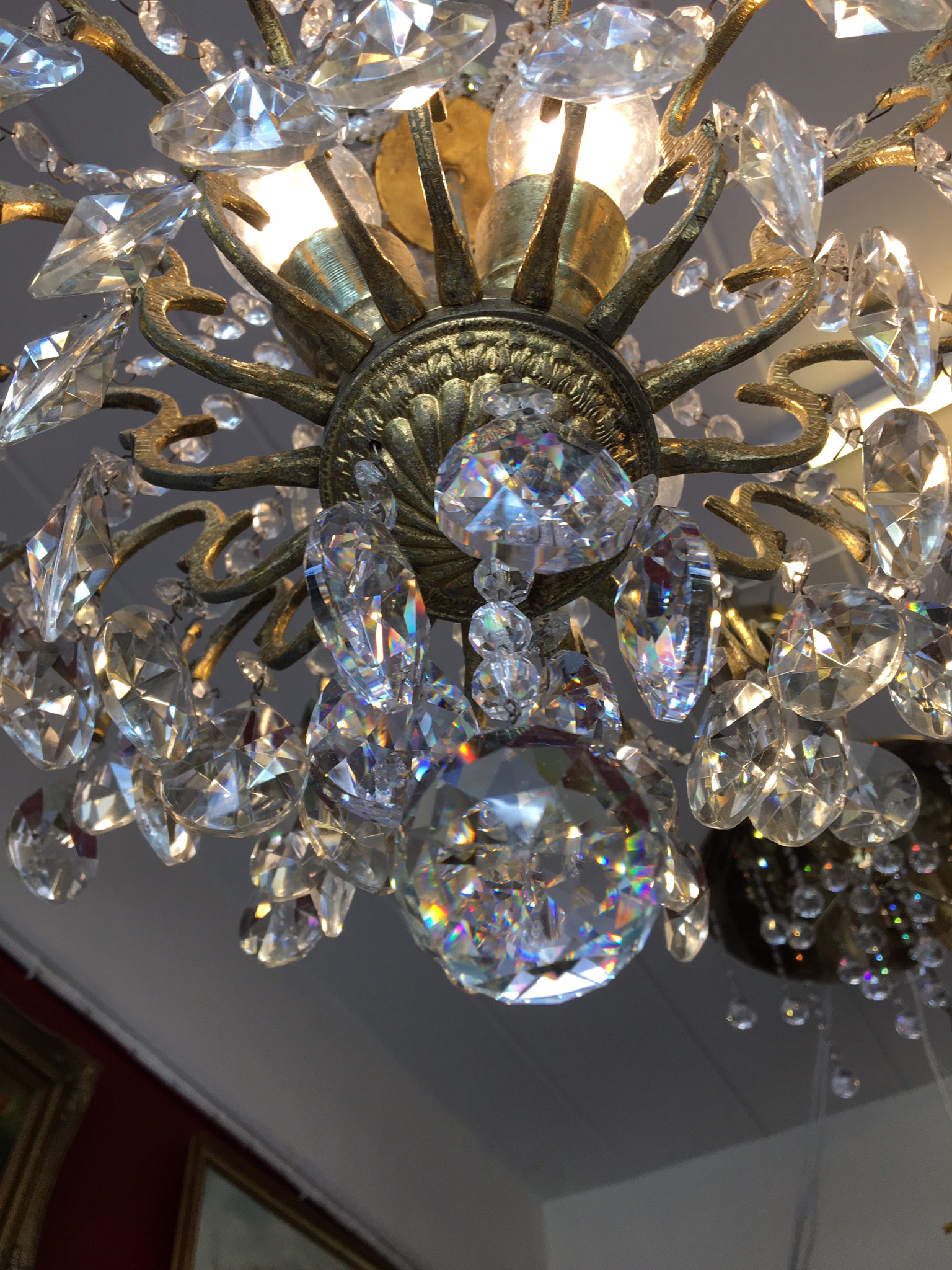 French Brass crystals chandelier 4 lights แชนเดอเรียง ฝรั่งเศส คริสตัลอิยิปต์ Asfour