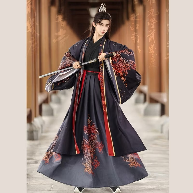 ชุดองค์ชายฮั่น สีดำ พร้อมส่ง รหัส 874 เสื้อดำ+ กระโปรง + เสื้อคลุม