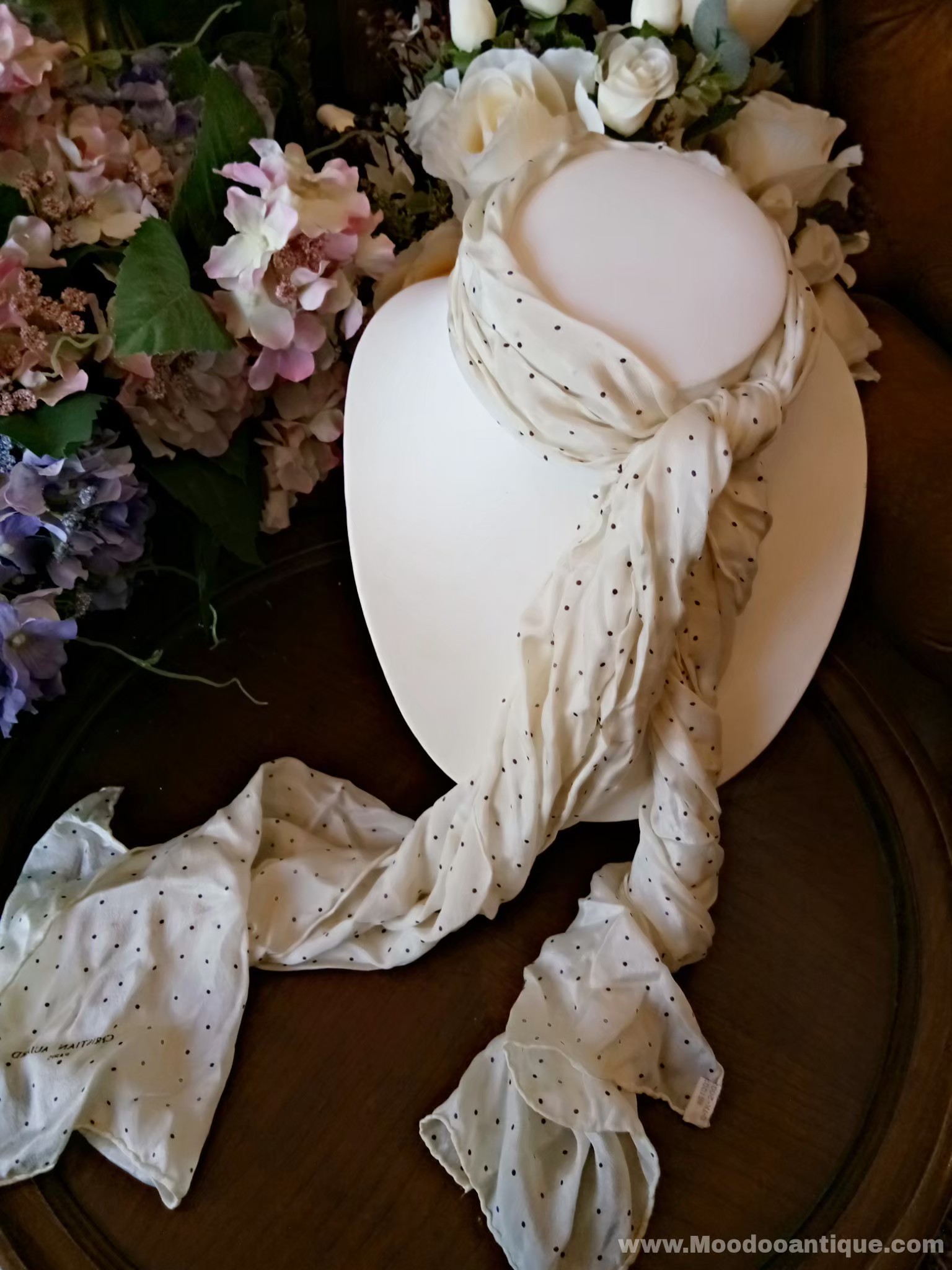 ผ้าคลุม ผาพันคอ