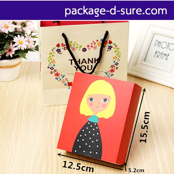 โปรโมชั่น//กล่องมาการอง 8-10 ชิ้น 12.5x15.5x5.2 สีเขียว ลายเด็กหญิงยืน