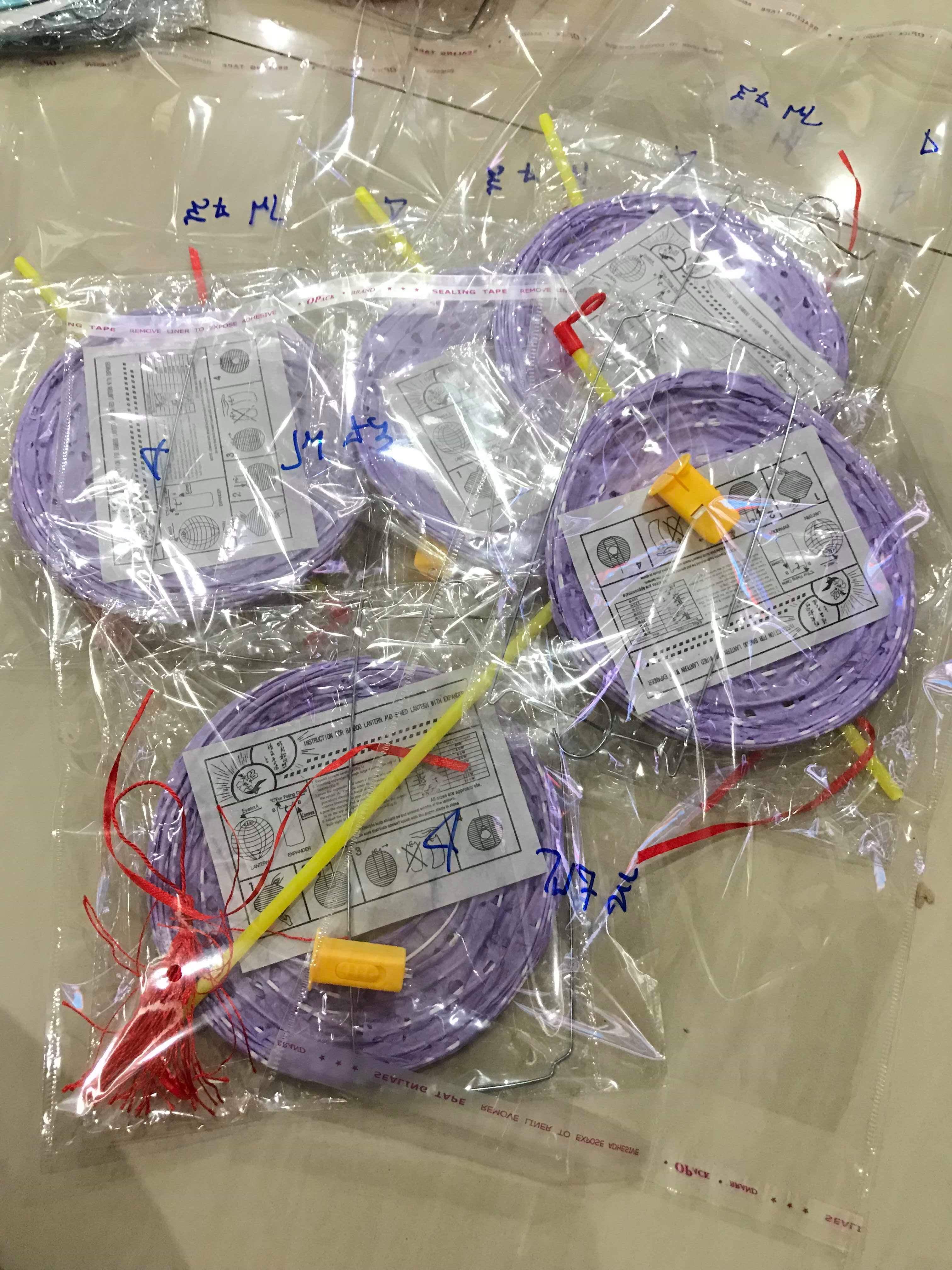 โคมไฟถือ สีม่วง แสงไฟ 7 สี #4 สินค้าพร้อมส่ง