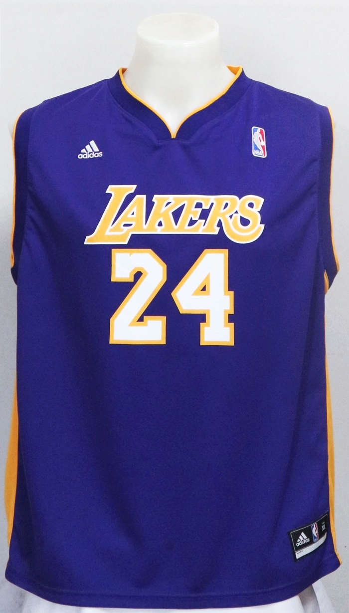 เสื้อบาสเกตบอล NBA Los Angeles Lakers ของ Kobe Bryant