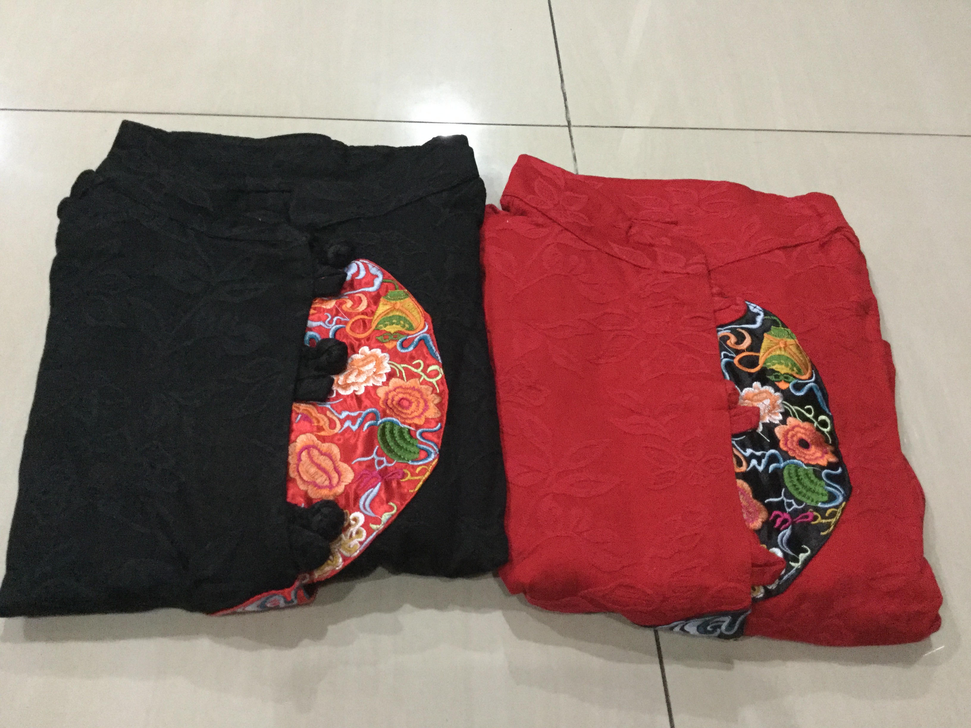 เสื้อจีนหญิง สีดำแขนค้างคาว รหัส MOO 62 สินค้าพร้อมส่ง