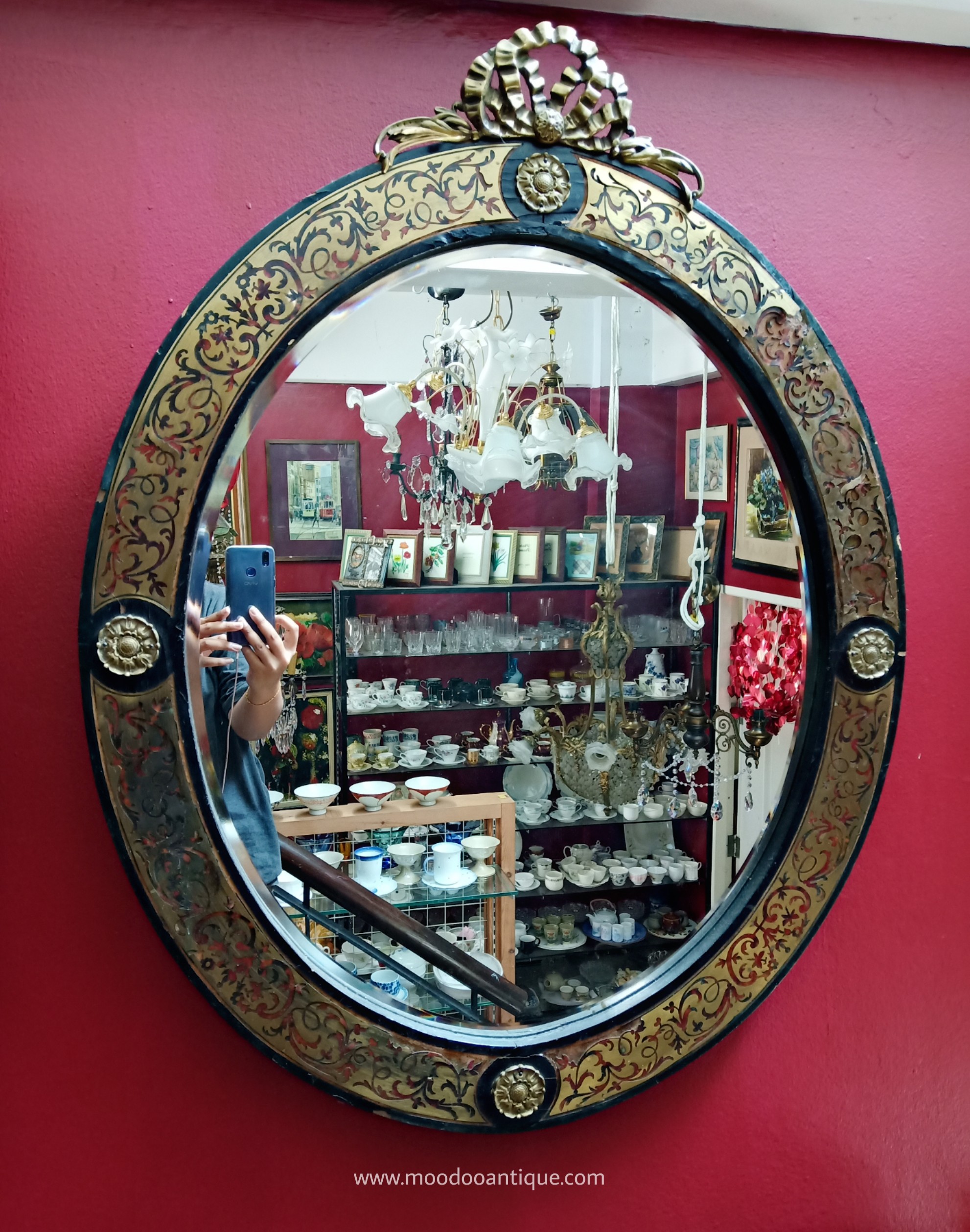 ขายแล้ว Antique Oval wood mirror and brass