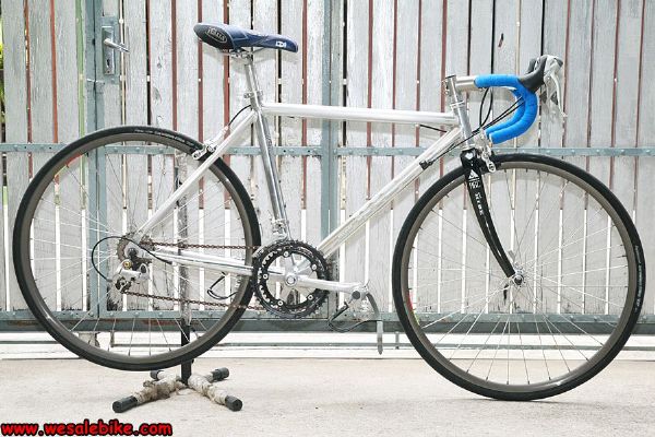 เสือหมอบ HIDE ล้อ650C ตะเกียบคาร์บอน ไซส์ S