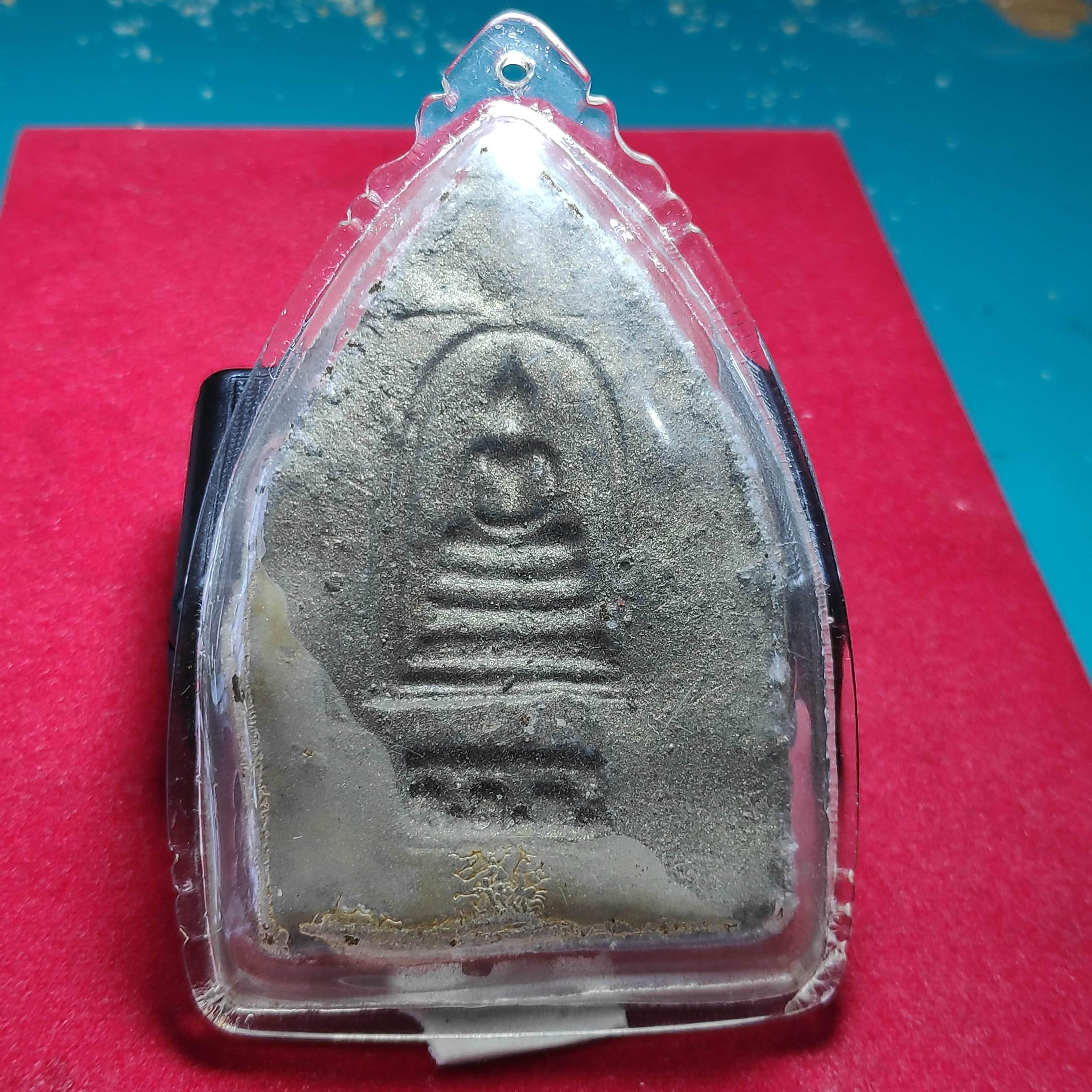 พระสิบทัศน์หลังพระสมเด็จพิมพ์จัมโบ้เนื้อผงพุทธคุณ