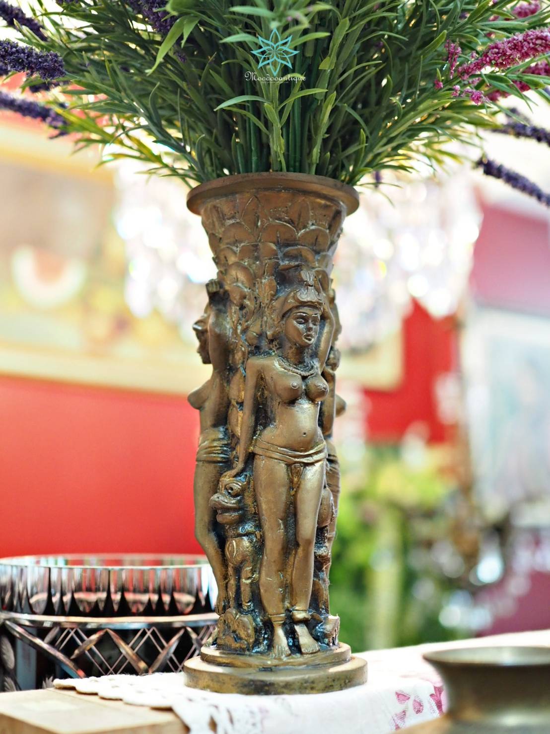 Three Lady holding a flower pot , brass Handicraft Art Traditional
