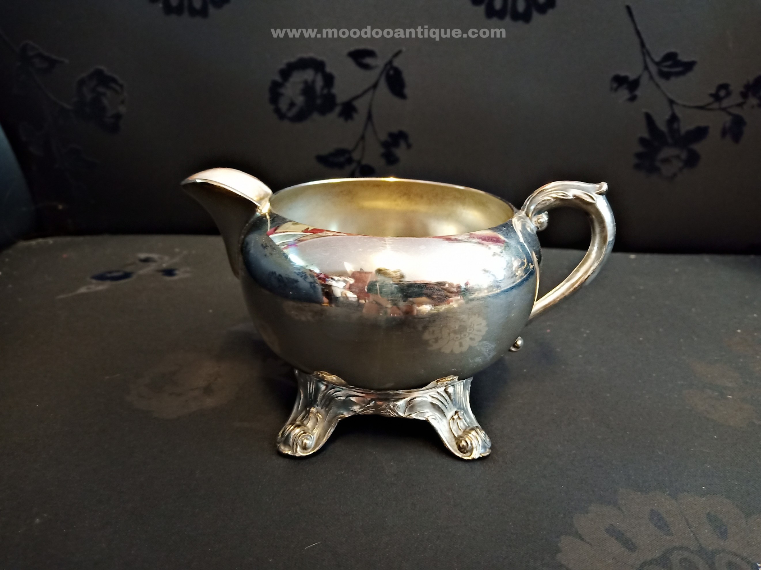 ชุดเครื่องเงิน สำหรับเสริฟน้ำชา FB Rogers Silver Co