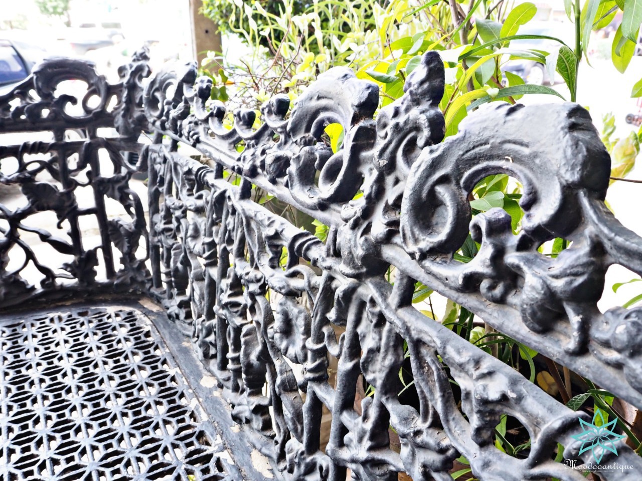 เป็นเหล็กหล่ออิตาลี เนื้ออัลลอย